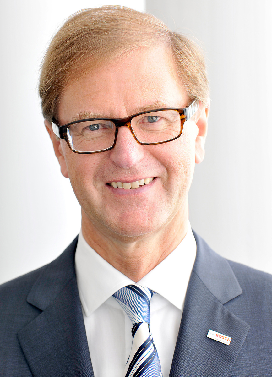 Dr. rer. pol. Stefan Asenkerschbaumer